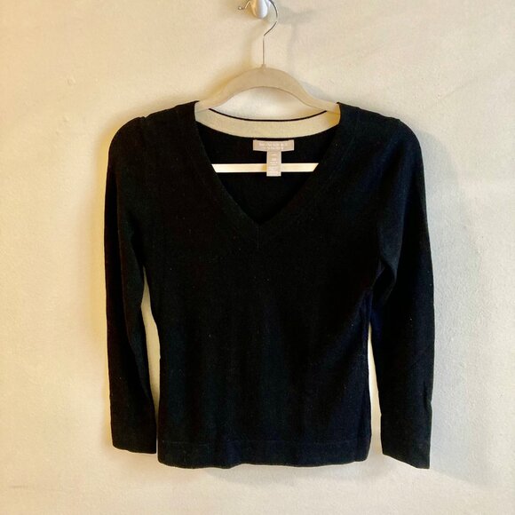 Banana Republic Black Extra Fine Merino Wool Sweater Normcore Size XS Petite - Picture 2 of 8